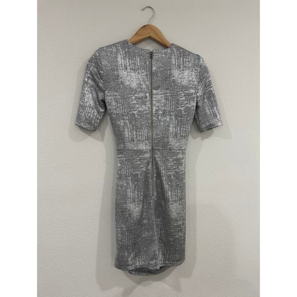 Alice & Olivia metallic midi dress - Picture 2 of 4